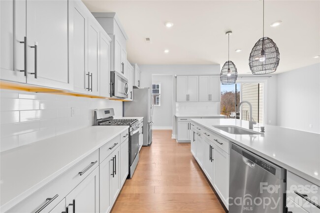 Building Photo - 2337 Aria Park Dr