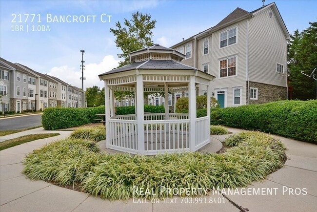 Building Photo - 21771 Bancroft Ct