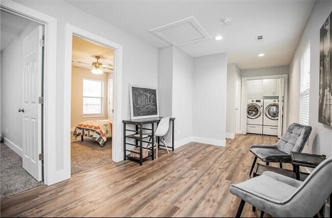 Building Photo - 43 Allendale Dr