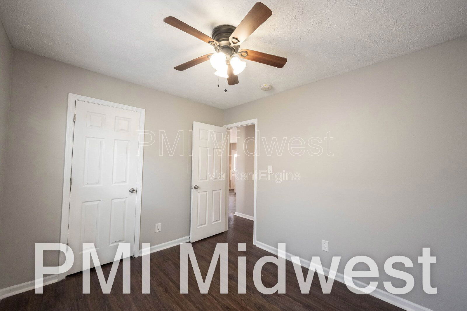 Building Photo - 1365 Mulberry St.