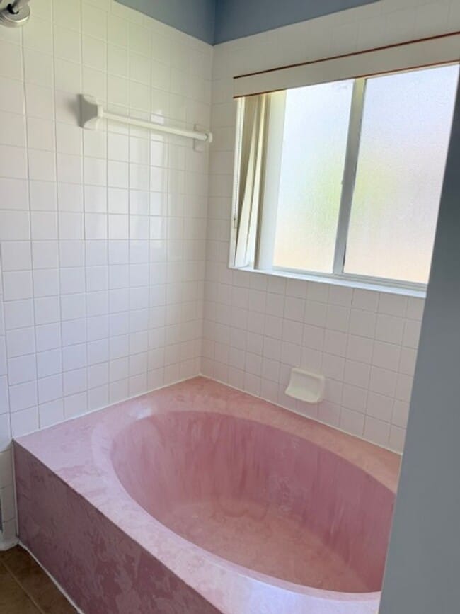 Building Photo - Single Family home for rent !