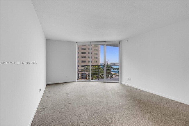 Building Photo - 335 S Biscayne Blvd