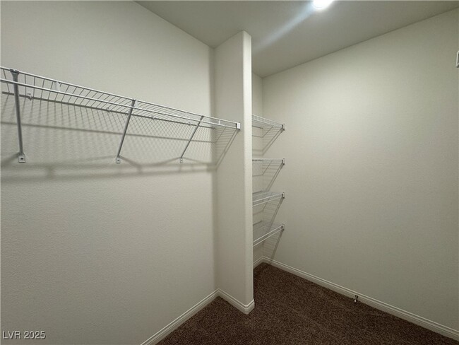 Building Photo - 9144 Vesey Ave