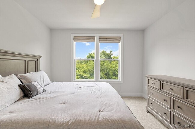 Building Photo - 5326 Old Main St