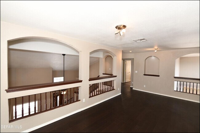 Building Photo - 7362 Luz De Dia Ct