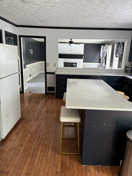 Building Photo - 3685 Timberloch Trl