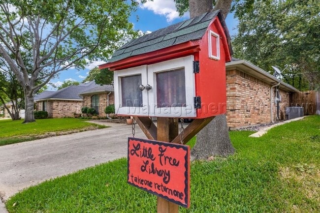 Building Photo - 5104 Andalusia Trail