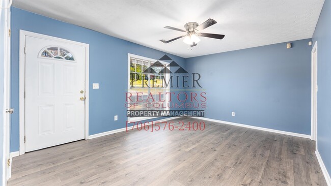 Building Photo - 3119 Fontaine Dr