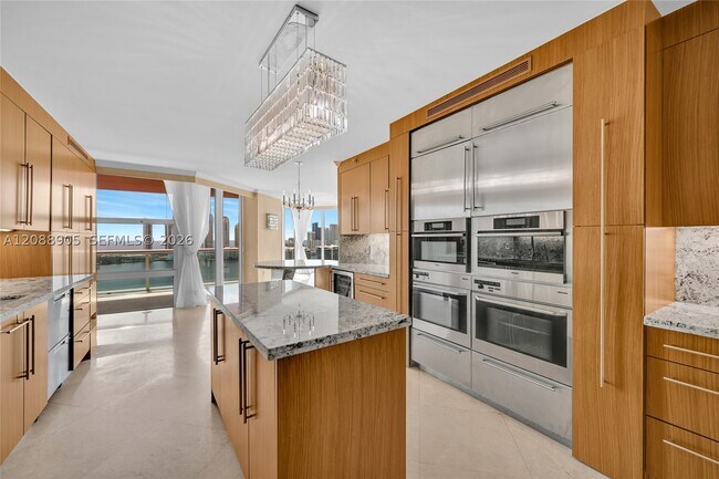 Building Photo - 3370 Hidden Bay Dr