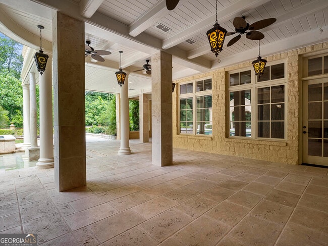 Building Photo - 6420 Riverside Dr