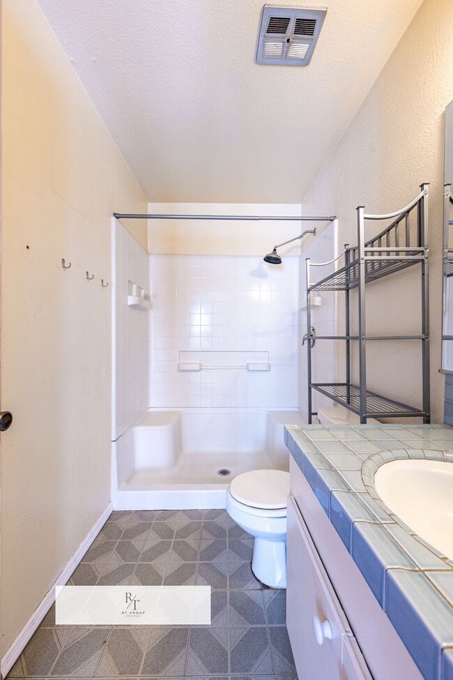 Building Photo - Beautiful 3-Bedroom Home with Pool in Diamond Bar!