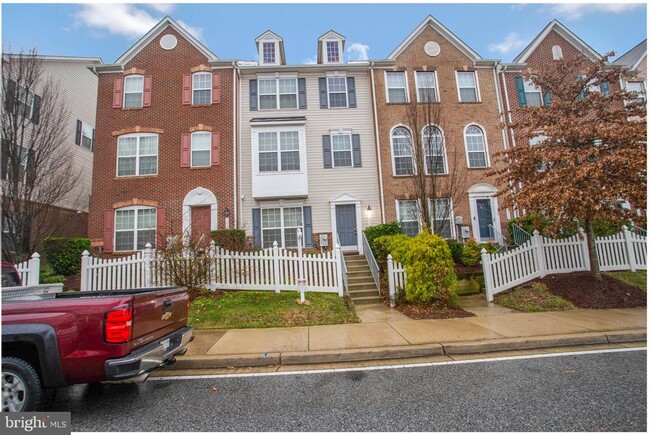 Building Photo - 1612 Fernwood Dr