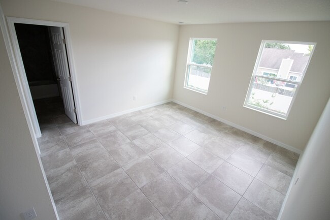 Building Photo - 2470 Avian Loop