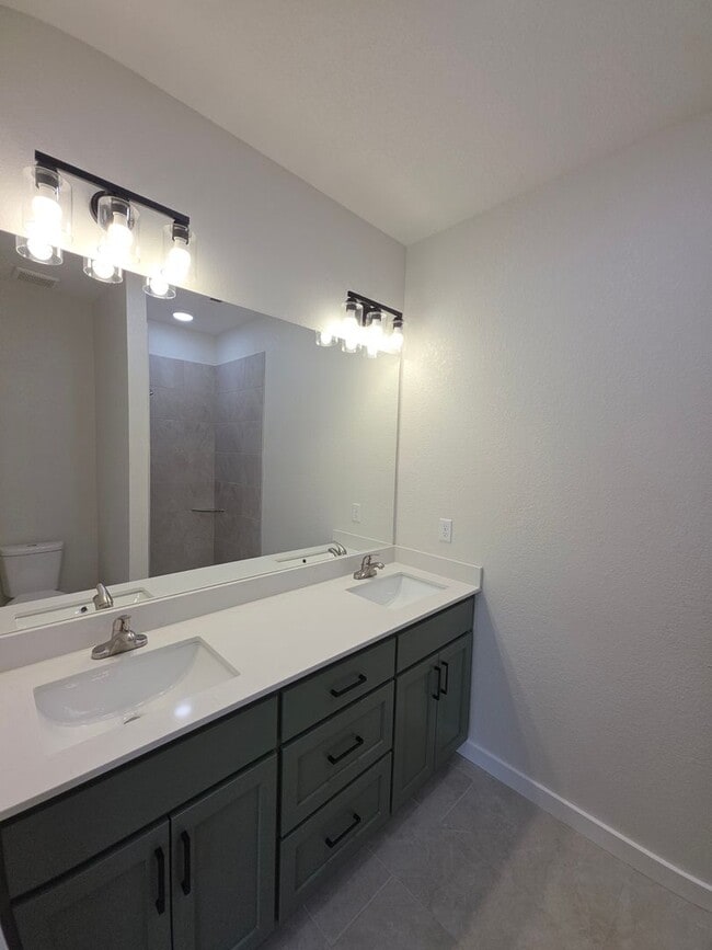 Building Photo - 1529 N 2nd St