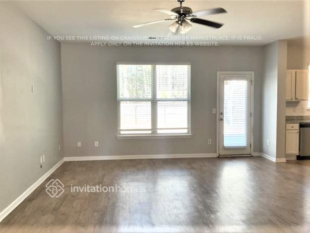 Building Photo - 227 Bandelier Cir