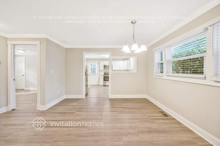 Building Photo - 890 Idlewild Dr