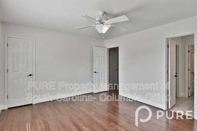 Building Photo - 4 Hunters Pond Dr