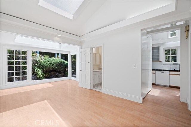 Building Photo - 10357 Bannockburn Dr