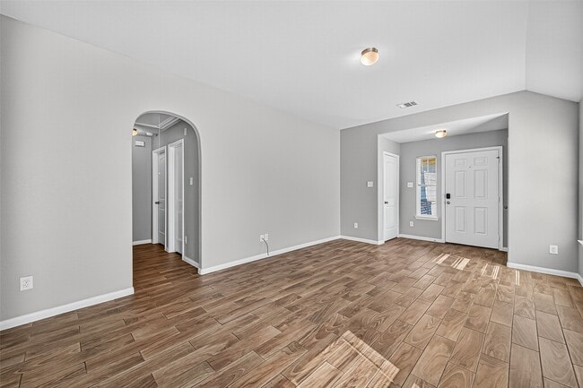 Building Photo - 17227 Quiet Song Ct
