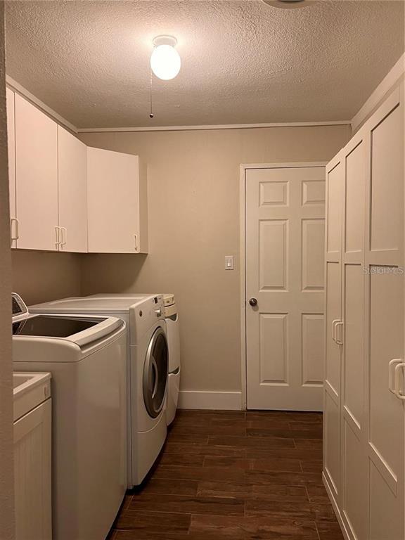 Building Photo - 14715 Bayonne Rd