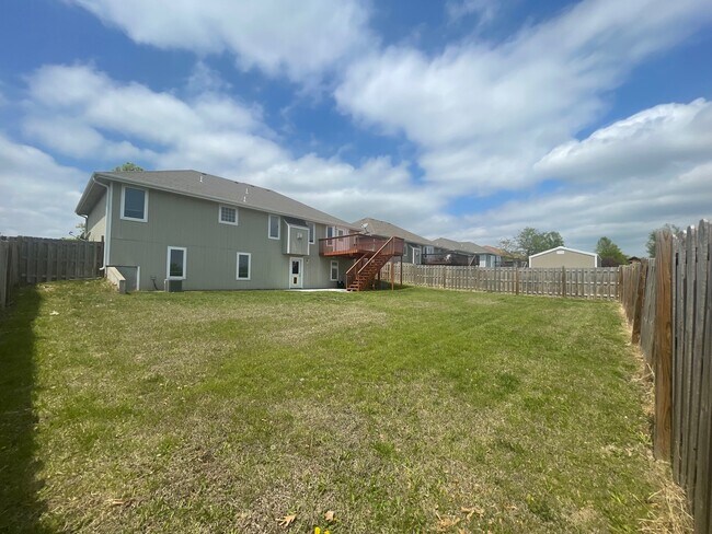 Building Photo - 4193 Taneil Dr