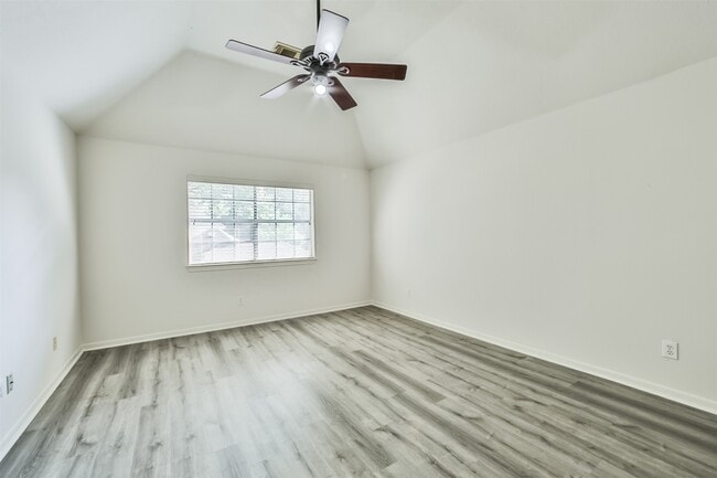 Building Photo - 13006 Peach Meadow Dr
