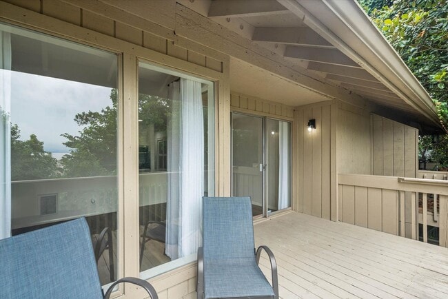 Building Photo - MOBILE BAY HIDE-AWAY