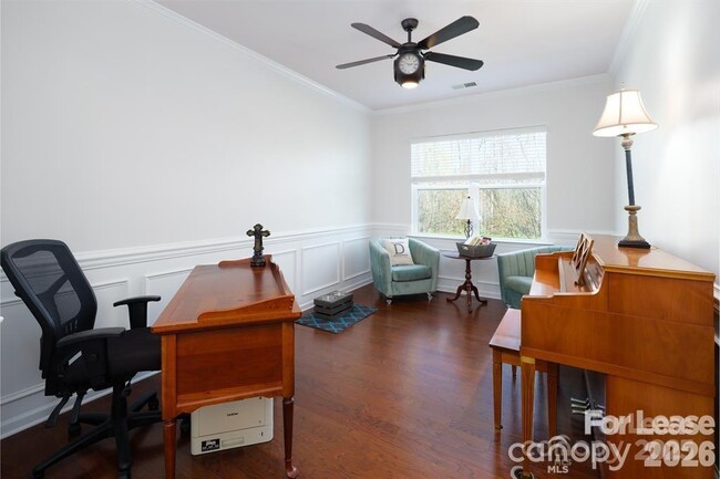 Building Photo - 10745 Sapphire Trail