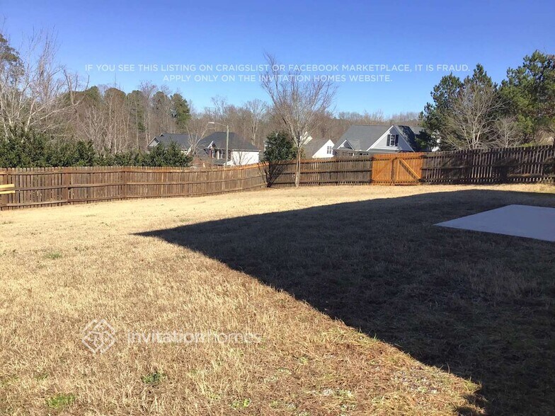Building Photo - 601 Bellefont Ct
