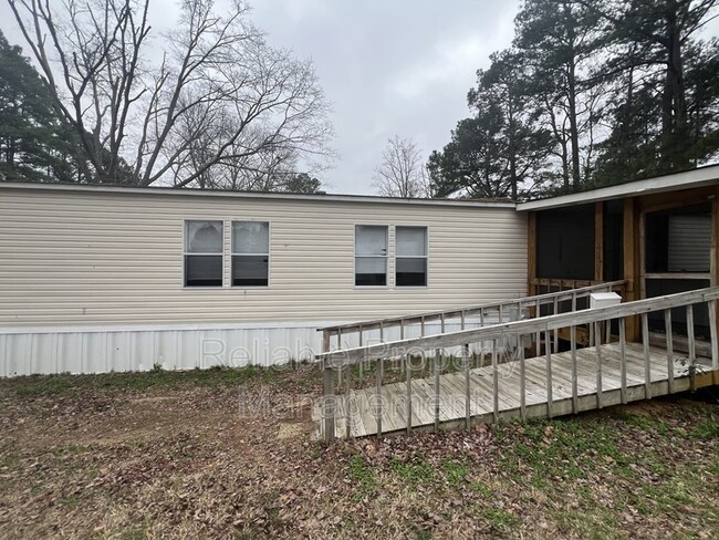 Primary Photo - 120 Buffalo Acres Ln