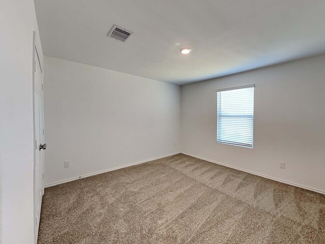 Building Photo - 18719 Charter Elm Dr
