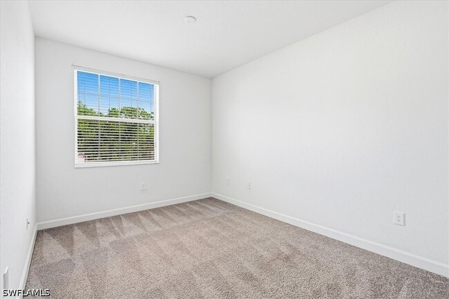 Building Photo - 7070 Venice Way