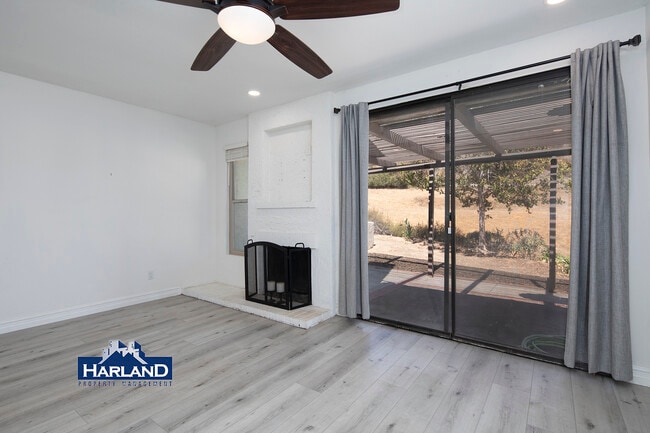 Building Photo - 2106 Lark Glen
