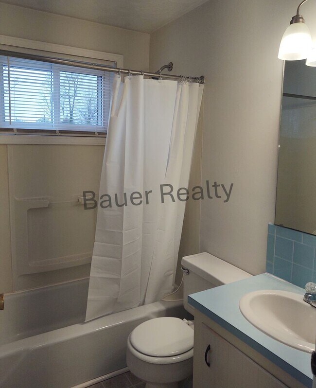 Building Photo - dc1149