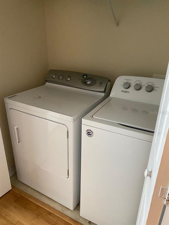 Building Photo - 501 Knights Run Ave