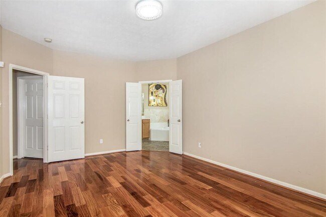 Building Photo - 11215 Burmese Ln