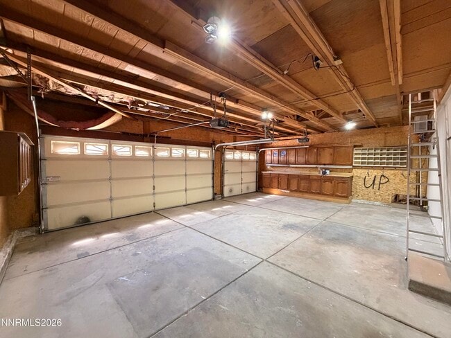 Building Photo - 795 Twin Pines Ct