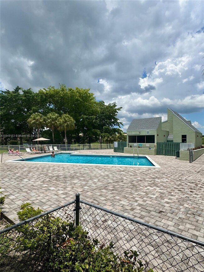 Building Photo - 8921 NW 28th Dr
