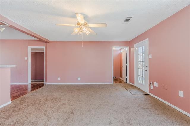 Building Photo - 600 NE 11th St