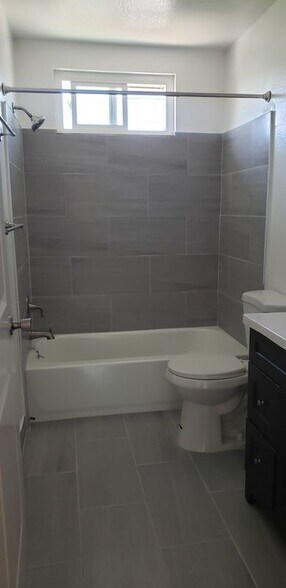 Building Photo - 6831 Toler Ave