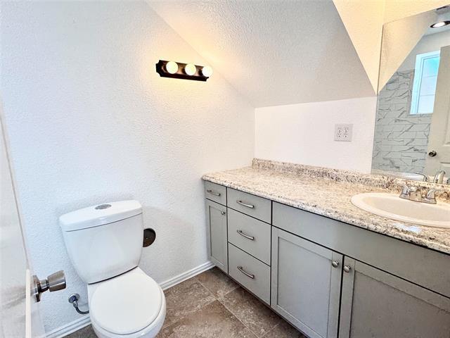 Building Photo - 921 Bradleys Bend