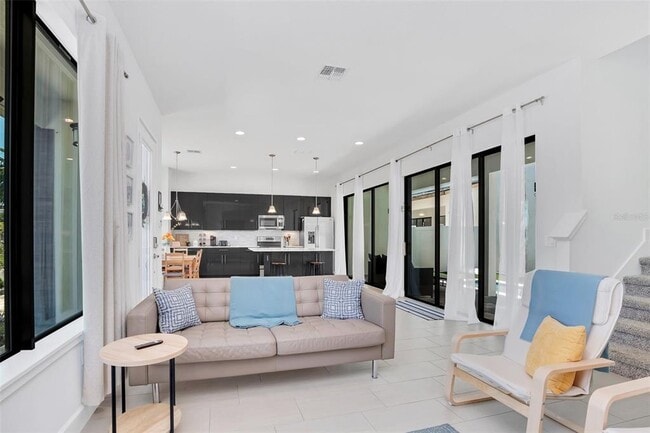 Building Photo - 407 Villa Domani Ct