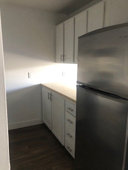 Building Photo - 13011 12th Ave SW