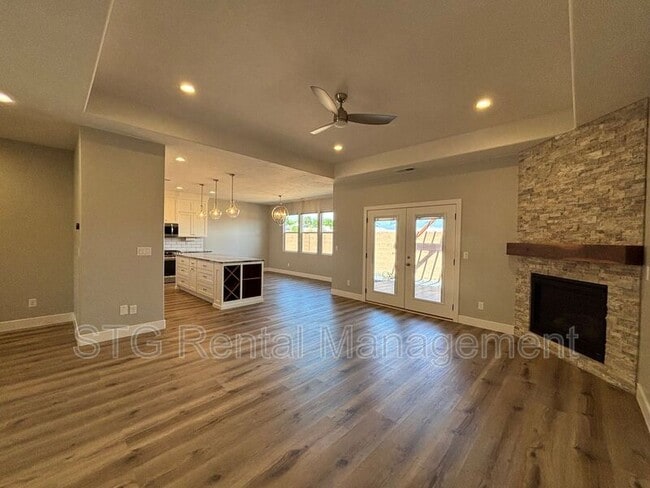 Building Photo - 1792 W 150 S