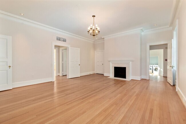 Building Photo - 3003 Massachusetts Ave NW