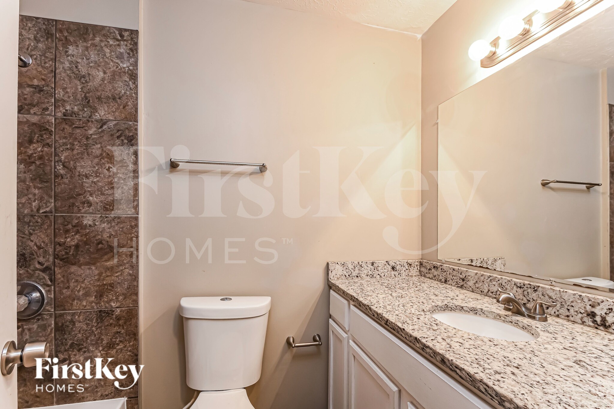 Building Photo - 7427 Cobblestone W Dr