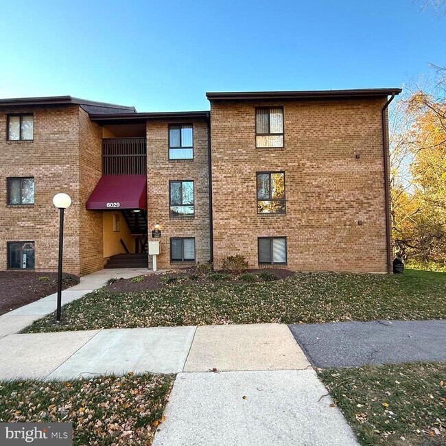 Building Photo - 6029 Majors Ln