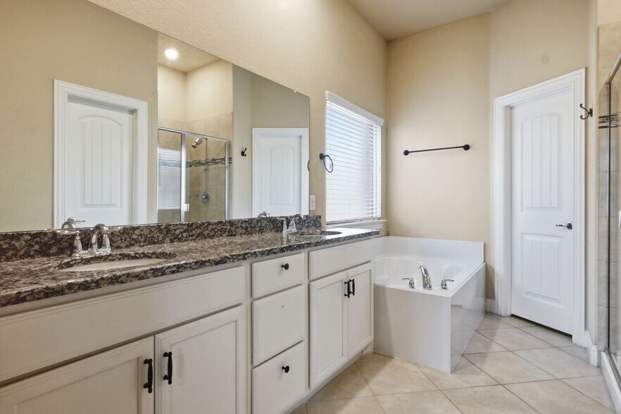 Building Photo - 3709 Tunstall Dr