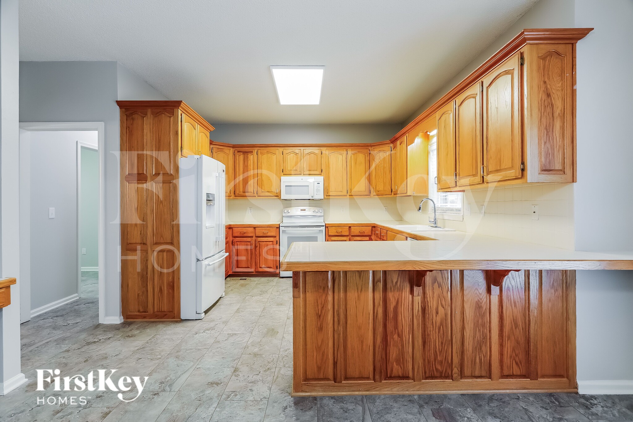 Building Photo - 6201 Windsor Ln