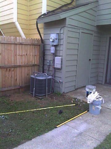 Building Photo - 1366 Old Jamestown Ct